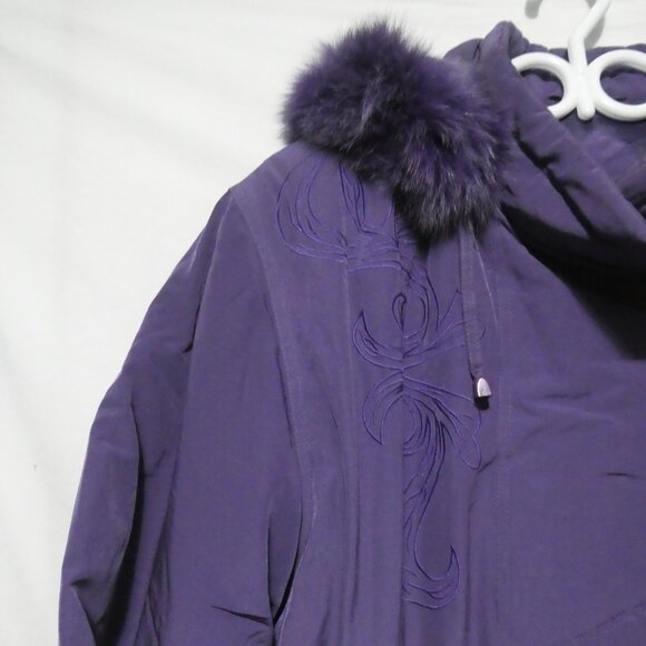 LAURA PETITES | large | Long Purple Winter Coat with Faux Fur Collar | GUC - Picture 4 of 16